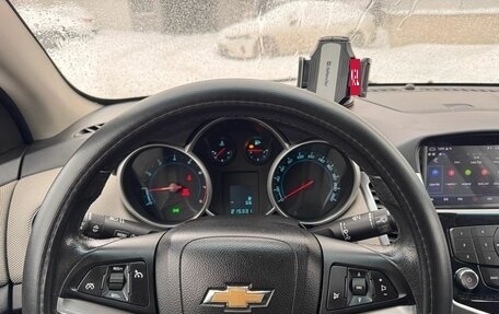 Chevrolet Cruze II, 2011 год, 390 000 рублей, 10 фотография