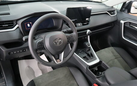 Toyota RAV4, 2025 год, 4 349 000 рублей, 12 фотография