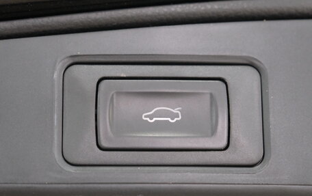 Toyota RAV4, 2025 год, 4 349 000 рублей, 30 фотография