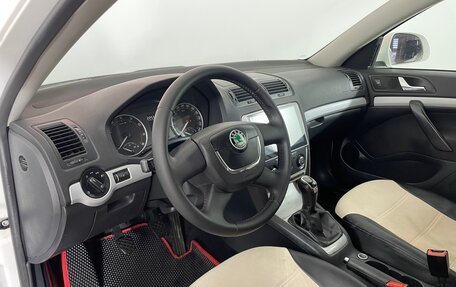 Skoda Octavia, 2011 год, 680 000 рублей, 8 фотография