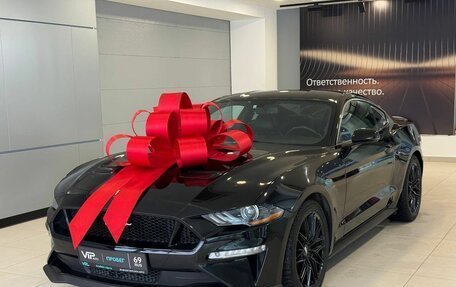 Ford Mustang VI рестайлинг, 2019 год, 2 397 000 рублей, 1 фотография