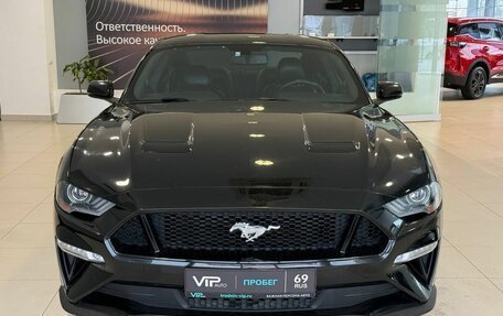 Ford Mustang VI рестайлинг, 2019 год, 2 397 000 рублей, 2 фотография