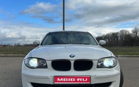 BMW 1 серия, 2008 год, 790 000 рублей, 1 фотография