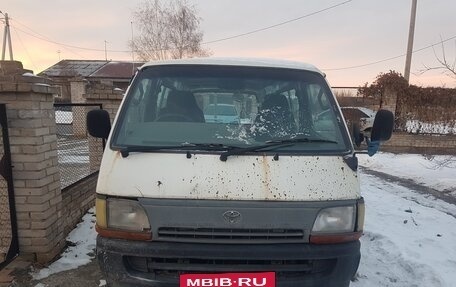 Toyota HiAce H100, 1998 год, 330 000 рублей, 6 фотография