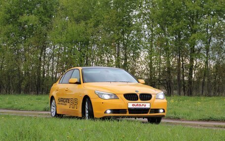 BMW 5 серия, 2004 год, 750 000 рублей, 16 фотография