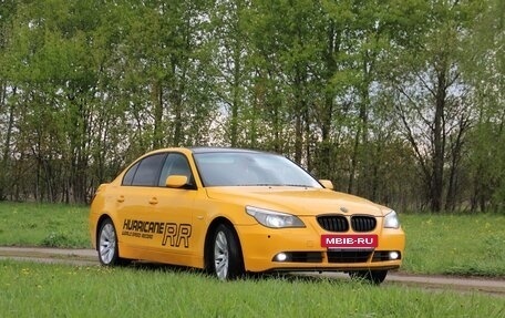 BMW 5 серия, 2004 год, 750 000 рублей, 15 фотография