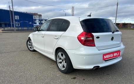 BMW 1 серия, 2008 год, 790 000 рублей, 3 фотография
