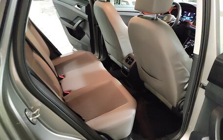 Volkswagen Taos, 2021 год, 2 900 000 рублей, 11 фотография