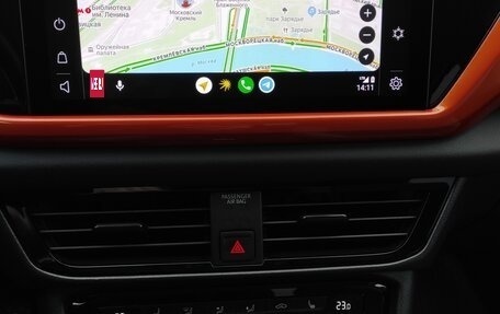 Volkswagen Taos, 2021 год, 2 900 000 рублей, 12 фотография