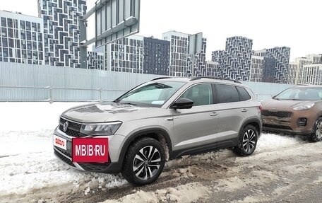 Volkswagen Taos, 2021 год, 2 900 000 рублей, 14 фотография
