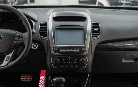 KIA Sorento II рестайлинг, 2014 год, 1 590 000 рублей, 12 фотография