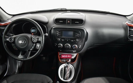 KIA Soul II рестайлинг, 2016 год, 1 020 000 рублей, 13 фотография