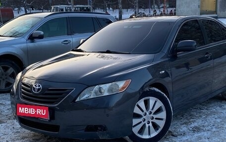 Toyota Camry, 2008 год, 1 080 000 рублей, 2 фотография