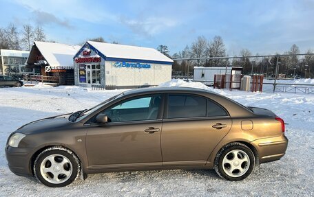 Toyota Avensis III рестайлинг, 2003 год, 525 000 рублей, 9 фотография
