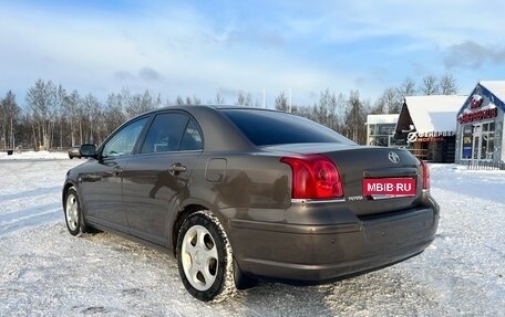 Toyota Avensis III рестайлинг, 2003 год, 525 000 рублей, 7 фотография