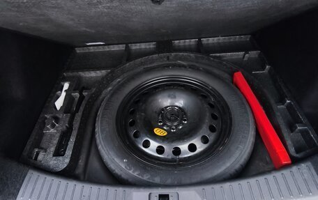 Ford Kuga III, 2014 год, 1 355 000 рублей, 5 фотография