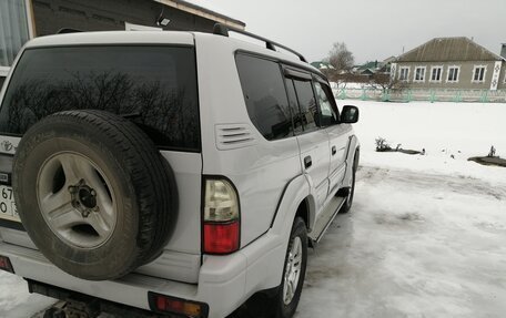 Toyota Land Cruiser Prado 90 рестайлинг, 2000 год, 1 600 000 рублей, 21 фотография