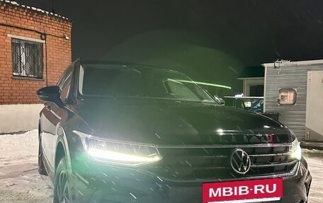 Volkswagen Tiguan II, 2021 год, 2 299 000 рублей, 9 фотография