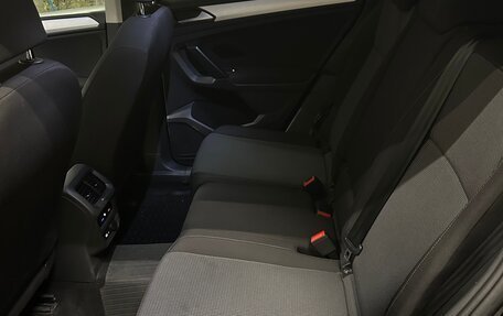 Volkswagen Tiguan II, 2021 год, 2 299 000 рублей, 18 фотография