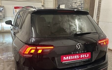 Volkswagen Tiguan II, 2021 год, 2 299 000 рублей, 22 фотография