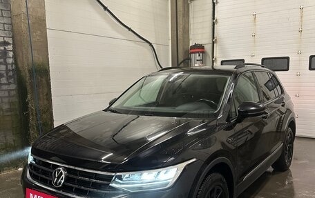 Volkswagen Tiguan II, 2021 год, 2 299 000 рублей, 29 фотография