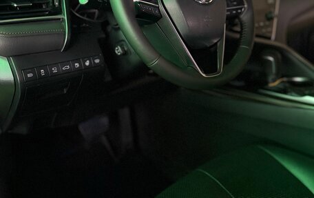 Toyota Camry, 2018 год, 2 900 000 рублей, 8 фотография