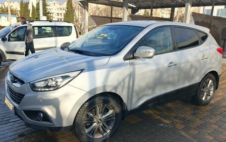 Hyundai ix35 I рестайлинг, 2014 год, 1 570 000 рублей, 2 фотография