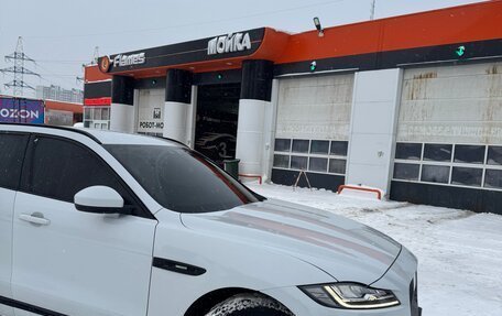 Jaguar F-Pace, 2018 год, 3 650 000 рублей, 5 фотография