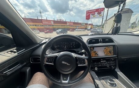 Jaguar F-Pace, 2018 год, 3 650 000 рублей, 10 фотография