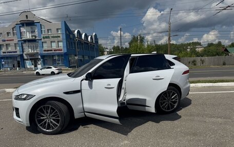 Jaguar F-Pace, 2018 год, 3 650 000 рублей, 24 фотография