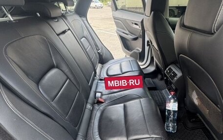 Jaguar F-Pace, 2018 год, 3 650 000 рублей, 21 фотография