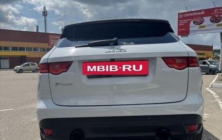 Jaguar F-Pace, 2018 год, 3 650 000 рублей, 27 фотография