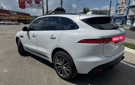 Jaguar F-Pace, 2018 год, 3 650 000 рублей, 26 фотография