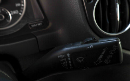 Volkswagen Tiguan I, 2010 год, 1 029 000 рублей, 16 фотография