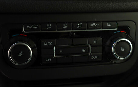 Volkswagen Tiguan I, 2010 год, 1 029 000 рублей, 19 фотография