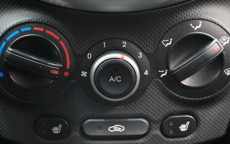 Hyundai Solaris II рестайлинг, 2015 год, 949 000 рублей, 15 фотография