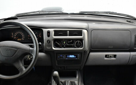 Mitsubishi Pajero Sport II рестайлинг, 2006 год, 685 000 рублей, 5 фотография