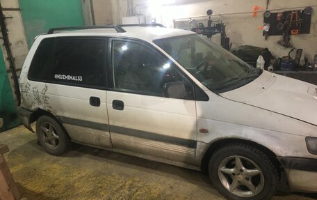 Mitsubishi Space Runner II, 1998 год, 120 000 рублей, 2 фотография