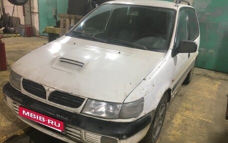 Mitsubishi Space Runner II, 1998 год, 120 000 рублей, 5 фотография