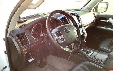 Toyota Land Cruiser 200, 2012 год, 5 450 000 рублей, 11 фотография