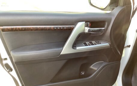 Toyota Land Cruiser 200, 2012 год, 5 450 000 рублей, 10 фотография