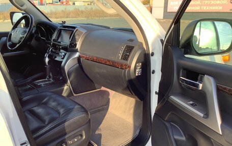 Toyota Land Cruiser 200, 2012 год, 5 450 000 рублей, 12 фотография