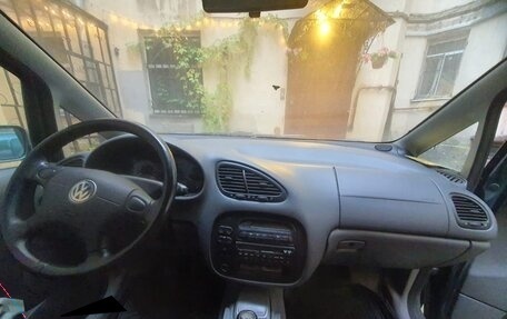 Volkswagen Sharan I рестайлинг, 1998 год, 450 000 рублей, 10 фотография