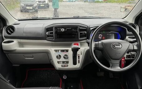 Daihatsu Mira e:S II, 2017 год, 700 000 рублей, 10 фотография