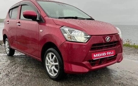 Daihatsu Mira e:S II, 2017 год, 700 000 рублей, 2 фотография