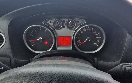 Ford Focus II рестайлинг, 2010 год, 420 000 рублей, 4 фотография