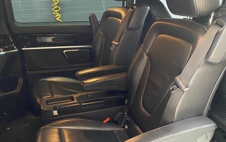 Mercedes-Benz V-Класс, 2017 год, 4 650 000 рублей, 24 фотография