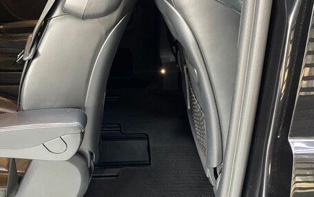 Mercedes-Benz V-Класс, 2017 год, 4 650 000 рублей, 22 фотография