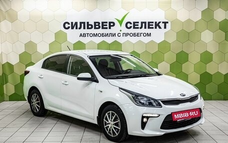 KIA Rio IV, 2017 год, 1 300 000 рублей, 5 фотография