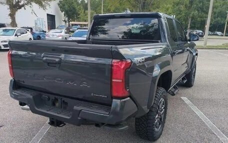 Toyota Tacoma, 2025 год, 7 977 000 рублей, 4 фотография